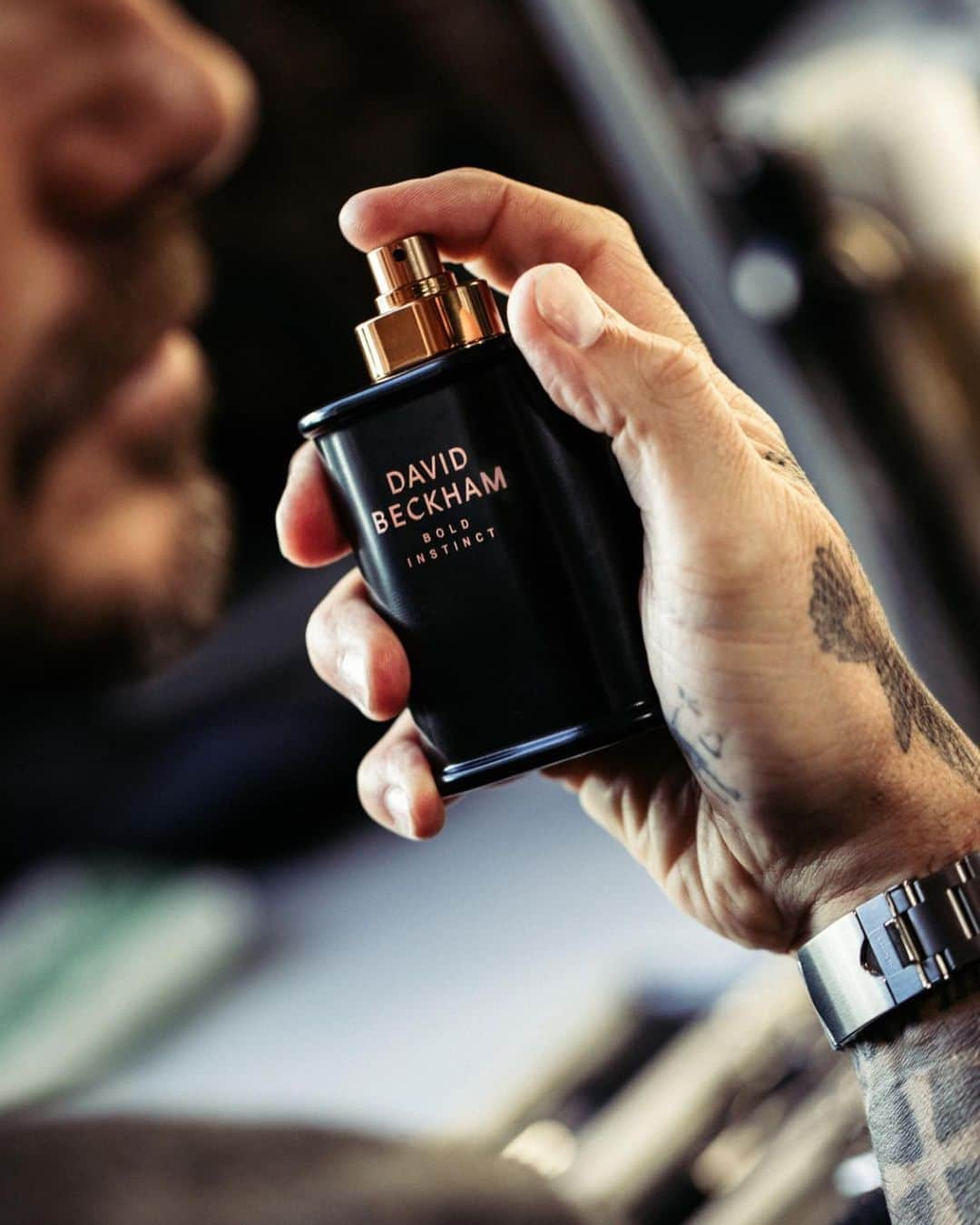 デビッド・ベッカムさんのインスタグラム写真 - (デビッド・ベッカムInstagram)「How I like to start my day #DavidBeckhamFragrances」9月23日 18時57分 - davidbeckham