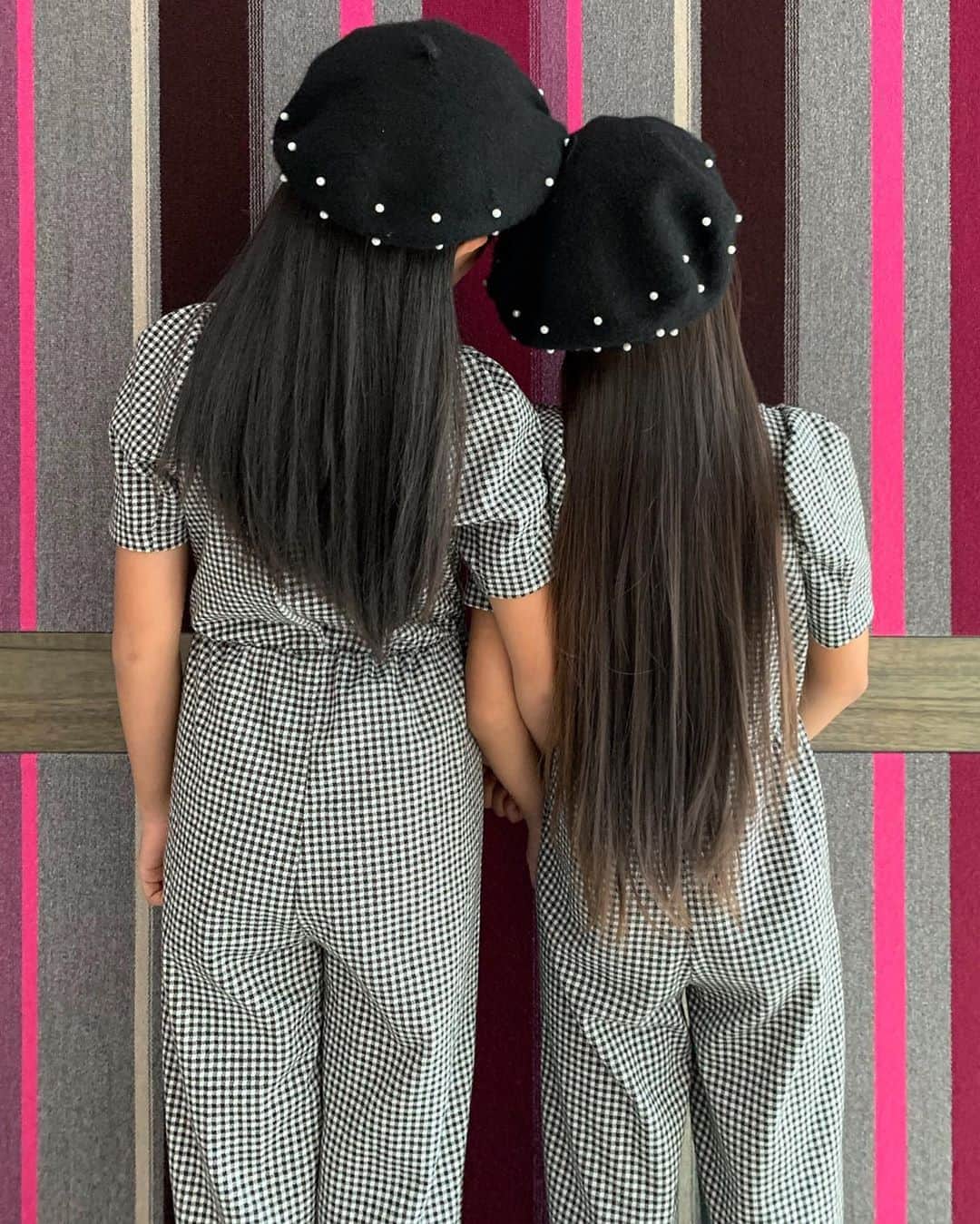 のインスタグラム：「Sleepover👩🏻👩🏻💕 かわいい時間で癒されました✨✨」