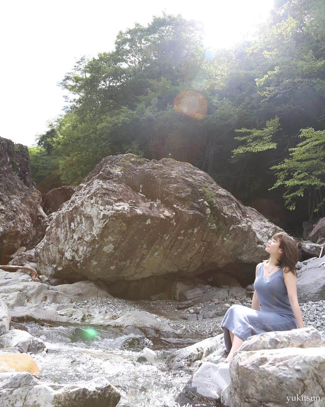石田優美さんのインスタグラム写真 - (石田優美Instagram)「﻿ ﻿ ﻿ ﻿ 癒された〜😌✨  #自然 #川の水が綺麗 #癒された #ゆきつんカメラ」9月23日 19時58分 - yu_mi_1012