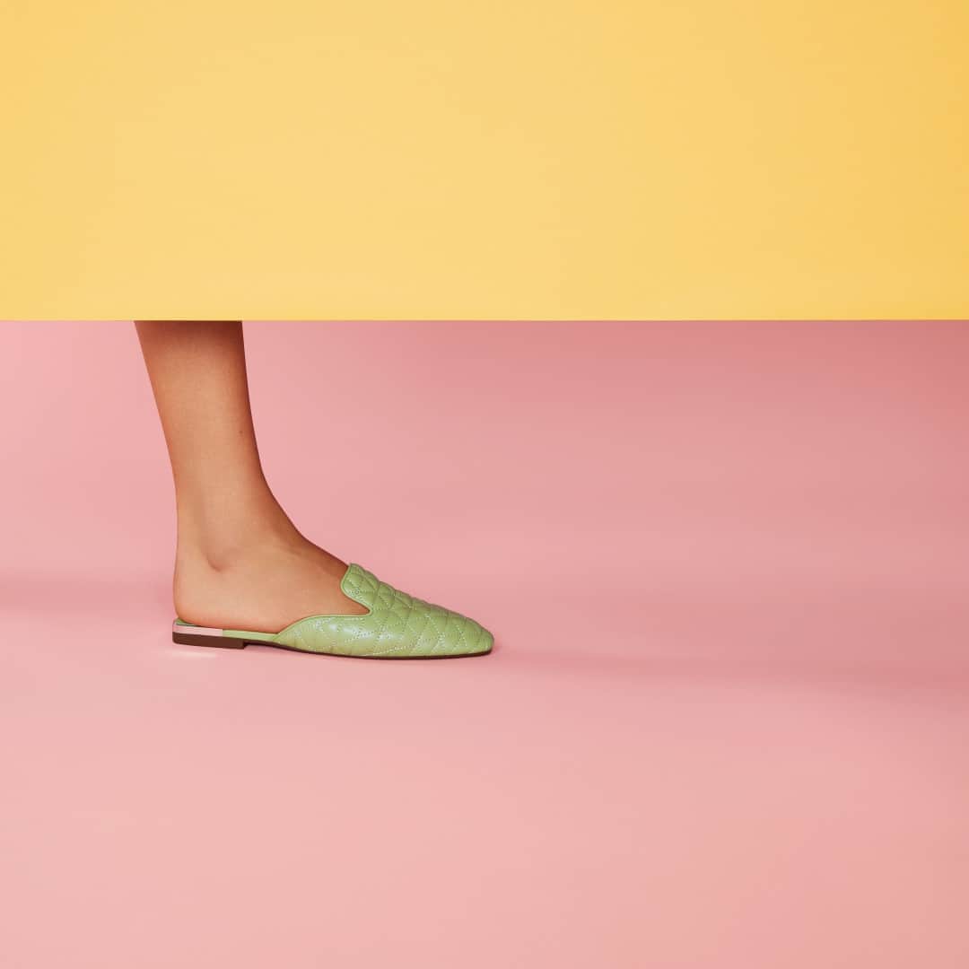 Schutzのインスタグラム：「FUN FLATS FOR LIFE ❤️ #newin #schutzcandy #schutzfunflats」
