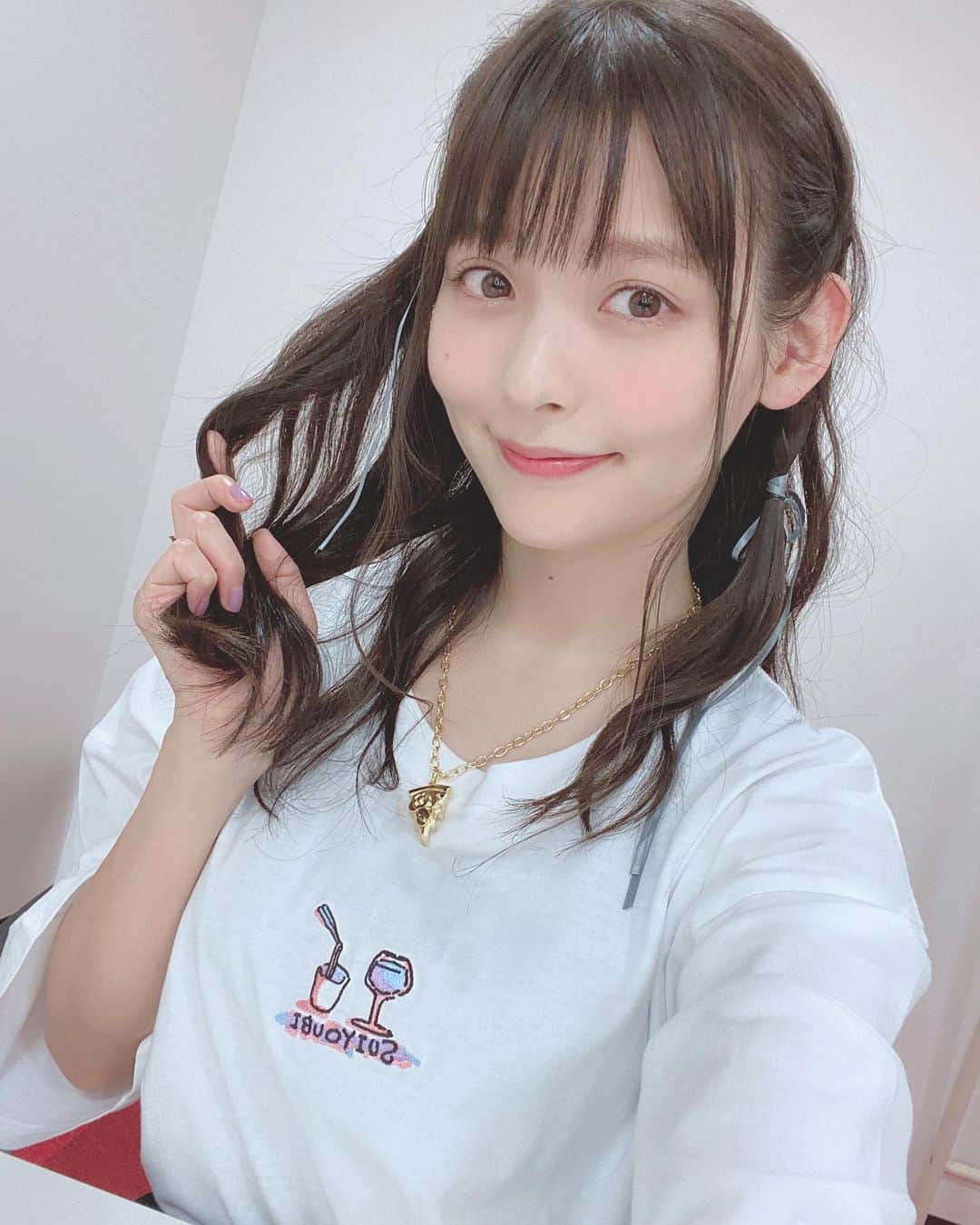 上坂すみれさんのインスタグラム写真 上坂すみれinstagram きょうも22時から夜あそびです どうやらいつもと違う場所からお送りするようですよ W W 小松上坂と夜あそび 上坂すみれ 9月23日 21時37分 Uesaka Sumire
