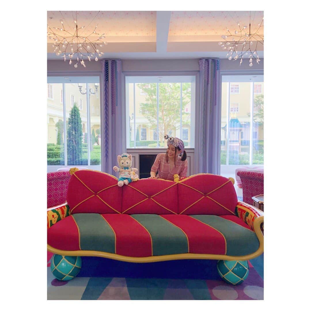 斎藤亜美のインスタグラム：「笑顔のきっかけは、いつだって、そばにある。 #ジェラトーニ」
