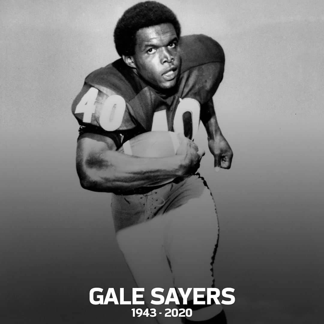 NFLさんのインスタグラム写真 - (NFLInstagram)「A @profootballhof and @chicagobears legend. Rest In Peace, Gale Sayers. 🙏  📷: AP」9月23日 22時29分 - nfl