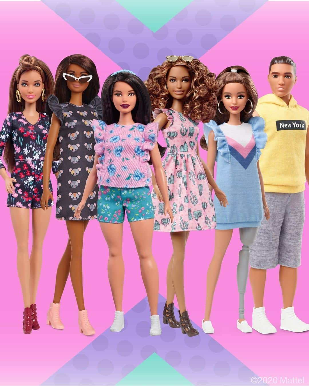 バービーさんのインスタグラム写真 - (バービーInstagram)「Today and every day, we are proud to celebrate the many Hispanic and Latinx friends who make up our #Barbie community. ☀️ Happy #HispanicHeritageMonth!」9月24日 2時00分 - barbie