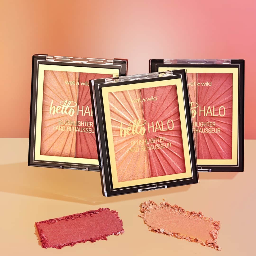wet'n wild beautyさんのインスタグラム写真 - (wet'n wild beautyInstagram)「We are giving away a $20 @walmart gift card EVERY DAY this month to celebrate our new expanded assortment in-stores! Enter for a chance to win in our Instagram stories and check out our Store Locator at wetnwildbeauty.com to see if your local Walmart now features more wet n wild! Must be 18 years-old and live in the United States to enter.    Glow, sculpt, and highlight in a flash with our Hello Halo #MegaGlo #Blushlighter, shown here in "Flash Me." You know you wanna 😉. Get it @Walmart @Amazon @Target @UltaBeauty @Walgreens and ALWAYS at wetnwildbeauty.com   #wetnwildatWalmart #wnwbeauty #walmartbeauty #hellohalo #blush #highlighter #giftcardgiveaway #giftcardgiveaways #wetnwildgiveaways #giveaways」9月24日 2時17分 - wetnwildbeauty