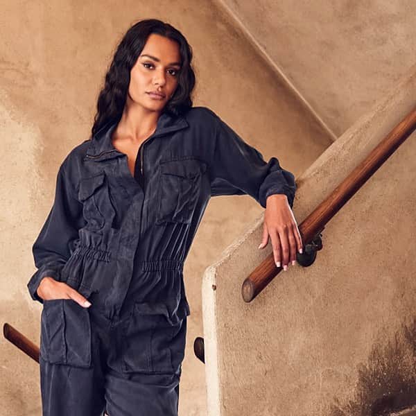 のインスタグラム：「It’s alright in Flight, in our Flight Jumpsuit that is! ✈️  Shop today.   . . . #taptoshop #yfbclothing #youngfabulousandbroke #yfb」