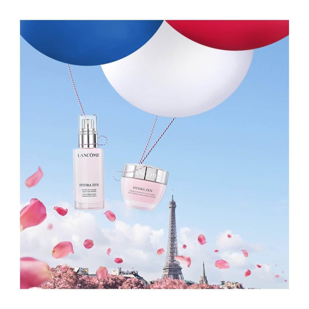 Lancôme Officialさんのインスタグラム写真 - (Lancôme OfficialInstagram)「There’s no better way to make your tan last than good hydration. Hydra-Zen iconic moisturizers invite you to kick back and relax – bringing you right back in the summer mood. #Lancome #HydraZen #Skincare#Moisturizer #Glow​」9月24日 2時29分 - lancomeofficial