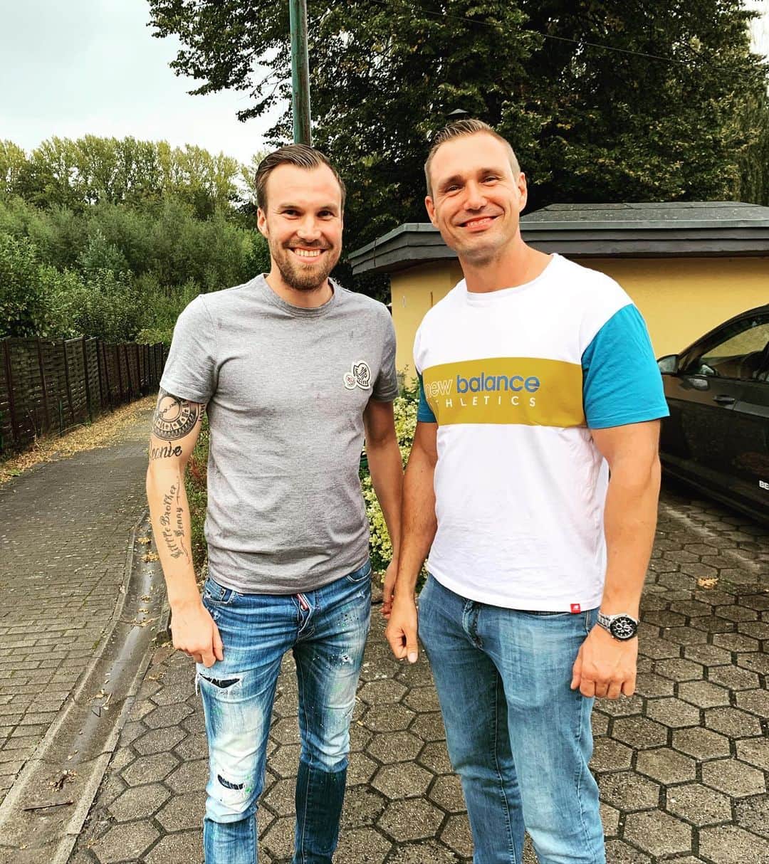 ケヴィン・グロスクロイツのインスタグラム：「🤜🏻🤛🏻💯」