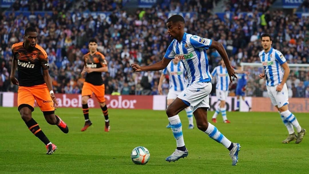 レアル・ソシエダさんのインスタグラム写真 - (レアル・ソシエダInstagram)「📣 Horario de la 4ª jornada ⚽ #RealSociedad 🆚 @valenciacf  📆 29/09/2020 ⏰ 19:00 🏟️ Reale Arena  #️⃣ #RealSociedadValencia  #AurreraReala」9月24日 2時59分 - realsociedad