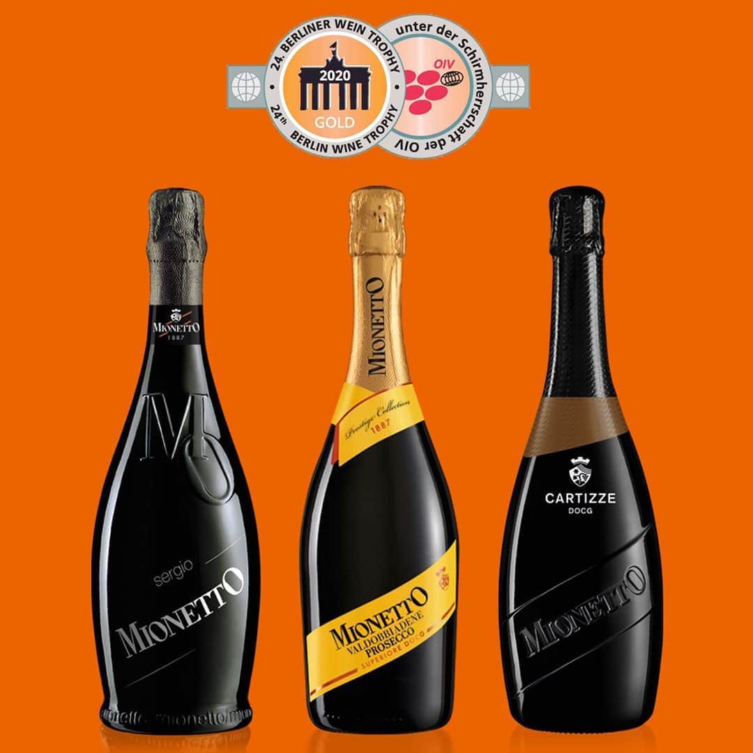 Mionetto Proseccoのインスタグラム：「ll “Berliner Wine Trophy”, uno dei più grandi concorsi enologici internazionali, ha premiato con tre medaglie d'oro Sergio Cuvèe Extra Dry -MO Collection, Valdobbiadene Prosecco Superiore DOCG - Prestige Collection e Cartizze DOCG Dry - Luxury Collection.⁣ Un premio di grande prestigio che conferma l’eccellenza di Mionetto Prosecco.⁣ #mionettoprosecco #mionettoinsieme⁣ Bevi Mionetto responsabilmente」
