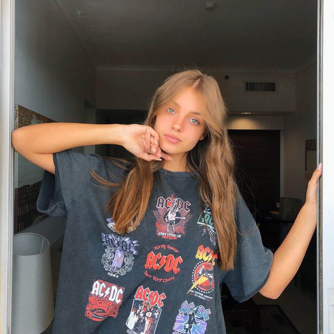 Anna zakのインスタグラム