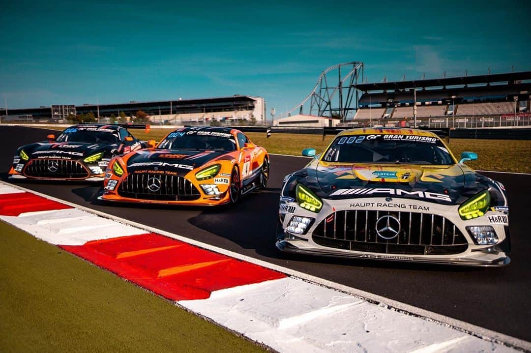 Mercedes AMGさんのインスタグラム写真 - (Mercedes AMGInstagram)「💚 Ready for a Green Hell of a ride! With the @24hnbr on the schedule for this weekend, one of the biggest motorsport events of the world lies ahead of our Mercedes-AMG Customer Racing Teams @getspeed Performance, @hauptracingteam and @10qracingteam. Moreover, @teamblackfalcon will be entering the endurance classic with one Mercedes-AMG GT4. Check out the gallery for the first impressions from the Nürburgring 📸   #24hAMG #MercedesAMG #AMGGT3 #AMGGT4 #MercedesAMGMotorsport #10YearsAMGCustomerRacing #24hNBR」9月24日 3時31分 - mercedesamg