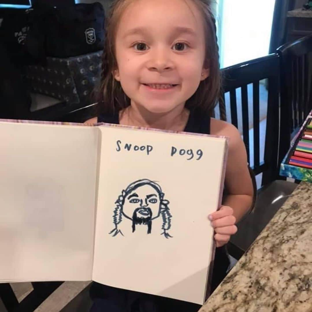 スヌープ・ドッグさんのインスタグラム写真 - (スヌープ・ドッグInstagram)「Kids love uncle snoop 😘💖」9月24日 3時43分 - snoopdogg