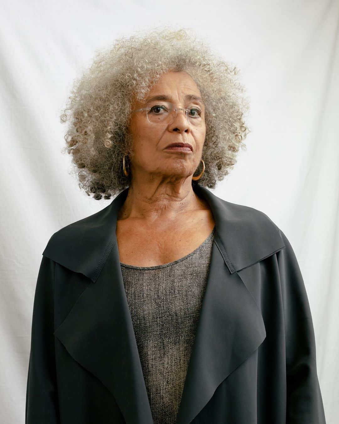 TIME Magazineさんのインスタグラム写真 - (TIME MagazineInstagram)「Angela Davis is one of the 100 Most Influential People of 2020. "As a political leader, she was attacked, hunted and imprisoned; she dared to stand against a racist system," writes @common. "She's seen and witnessed it all, and she continues to inspire, educate and resist oppression." Read more, and see the full 2020 #TIME100 list, at the link in bio. Photograph by @djenebaaduayom for TIME」9月24日 4時16分 - time