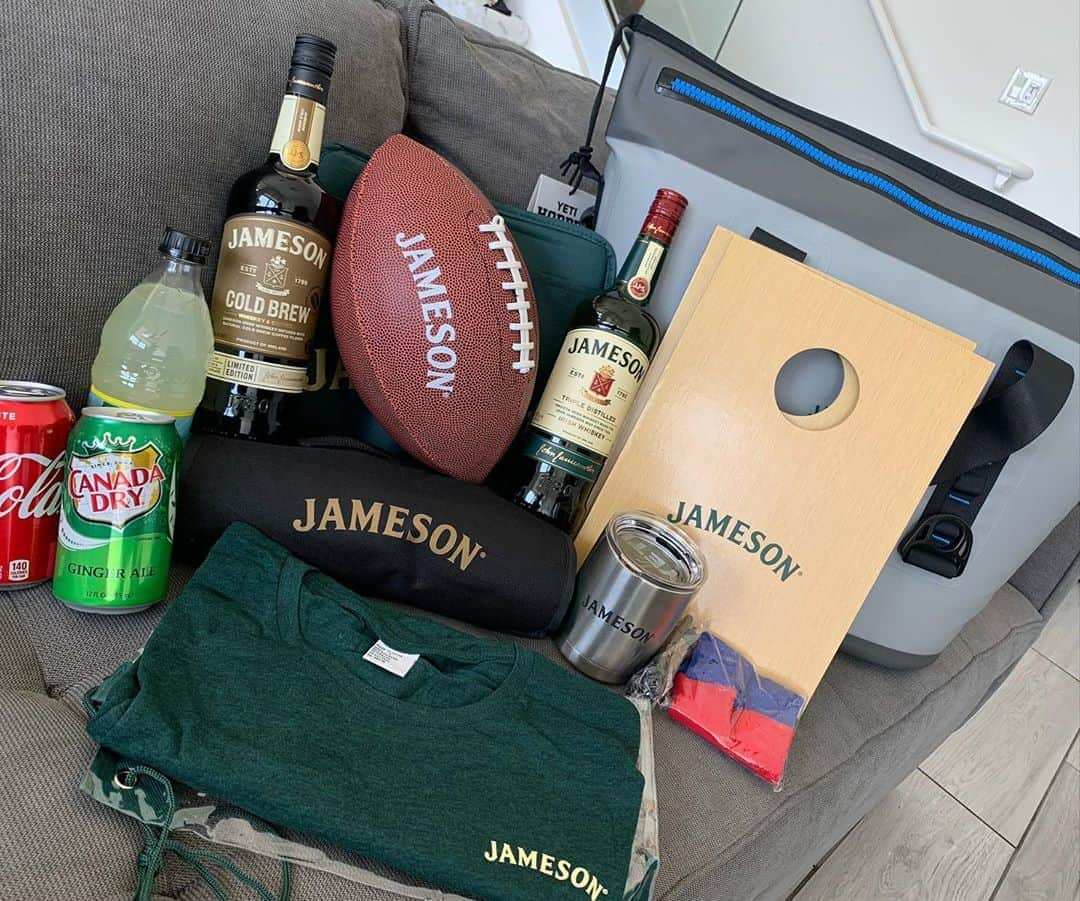 Miss Jacksonのインスタグラム：「I appreciate you @tosmoney and the @jameson_us crew for the sports package! So dope! I can’t wait to try the cold brew! #jameson #drinkresponsibly ❤️🥃」