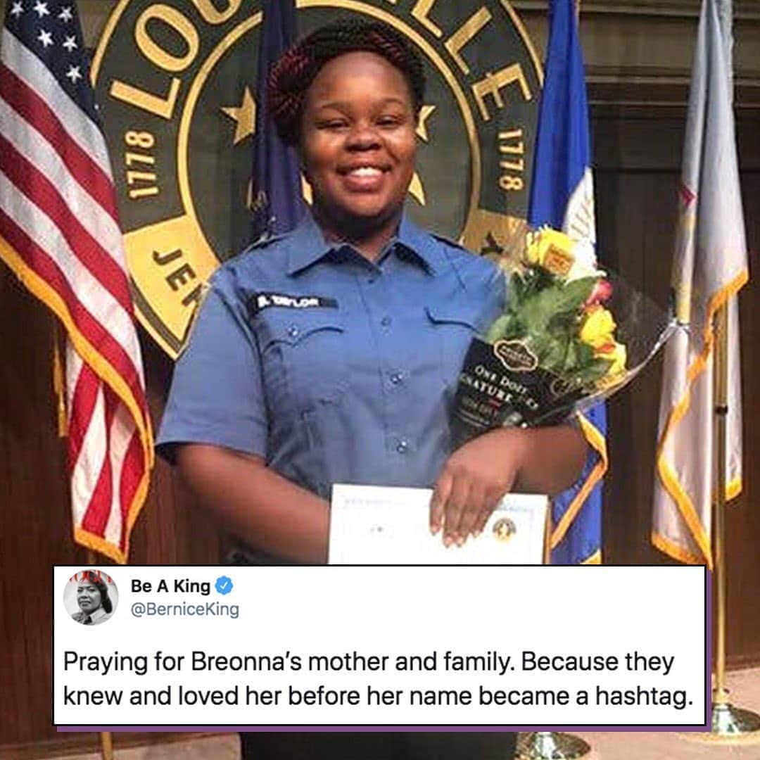E! Onlineさんのインスタグラム写真 - (E! OnlineInstagram)「Brett Hankison, one of the officers involved in the fatal shooting of Breonna Taylor, has been indicted on three counts of first-degree wanton endangerment six months after her death. The two other officers have not been charged. Don't stop saying her name. (📷: JusticeFor BreonnaTaylor.com/Getty/@arielsinhaha)」9月24日 5時12分 - enews