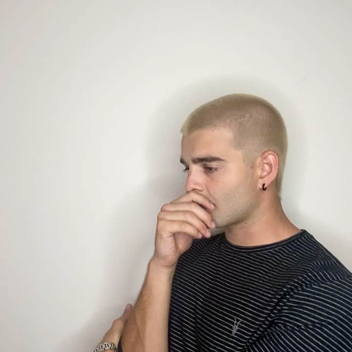 ジャック・グリフォーのインスタグラム：「Self tapes be like」