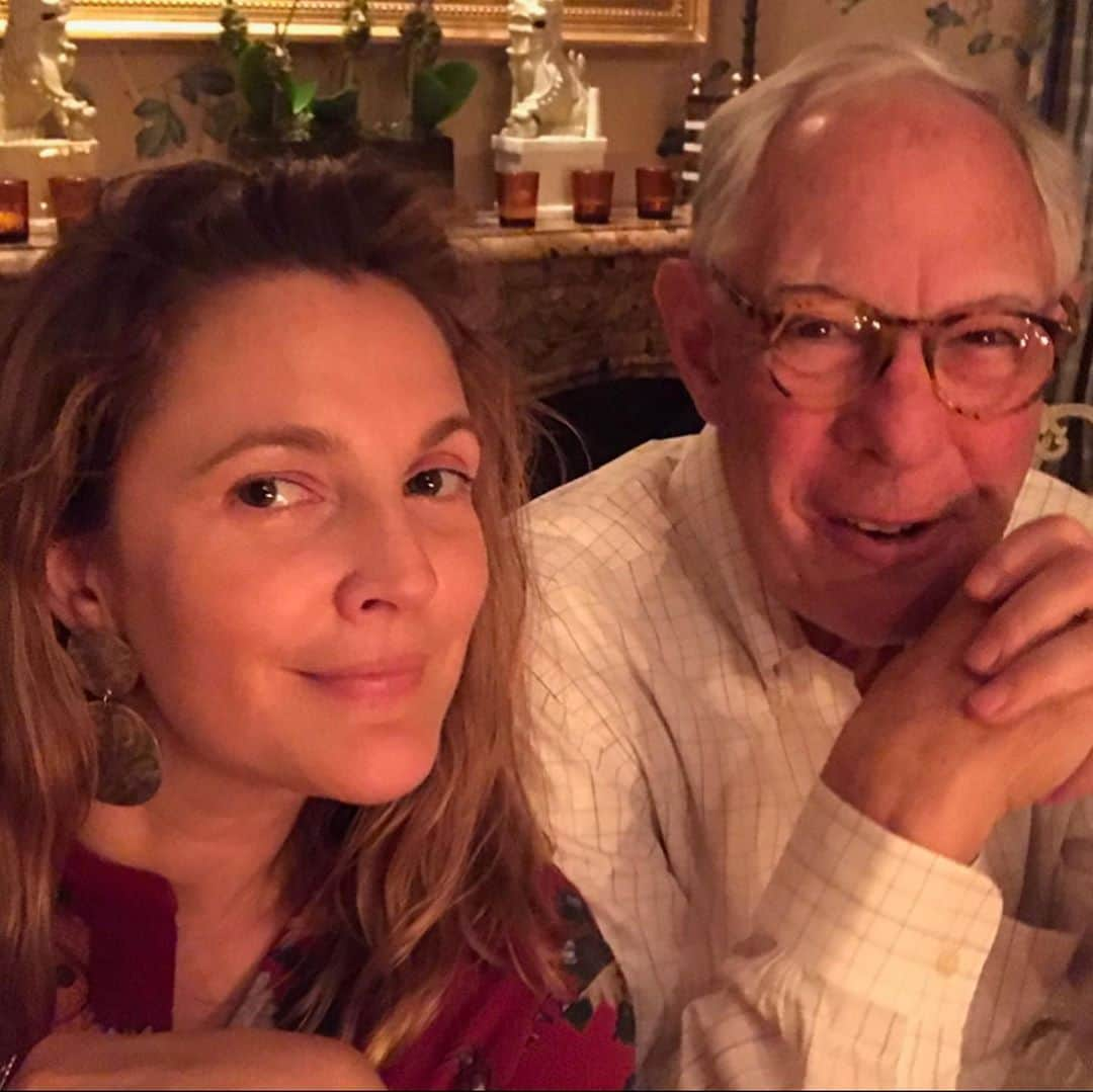 ドリュー・バリモアさんのインスタグラム写真 - (ドリュー・バリモアInstagram)「Happy Birthday Poppy!!!! (Olive and Frankie’s grandfather!) you are the greatest man! And I love you so much! @alkopelman @cocokopelman」9月24日 5時47分 - drewbarrymore