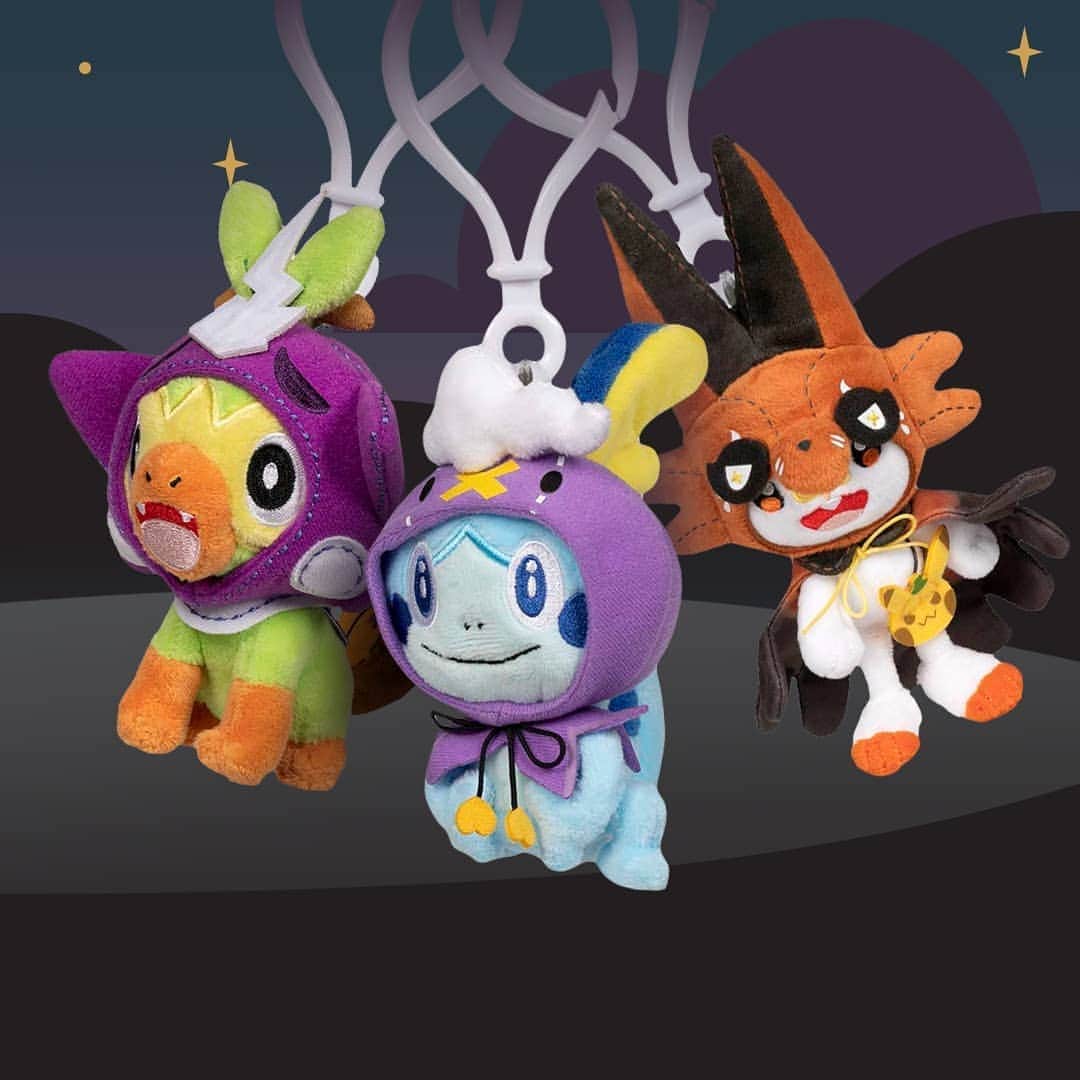 Pokémonさんのインスタグラム写真 - (PokémonInstagram)「They’re trying their hardest to be spooky.  No tricks, just treats—Halloween plush have arrived at the #PokemonCenter! Tap the link in our bio, US Trainers 🍬🎃🍭」9月24日 6時19分 - pokemon