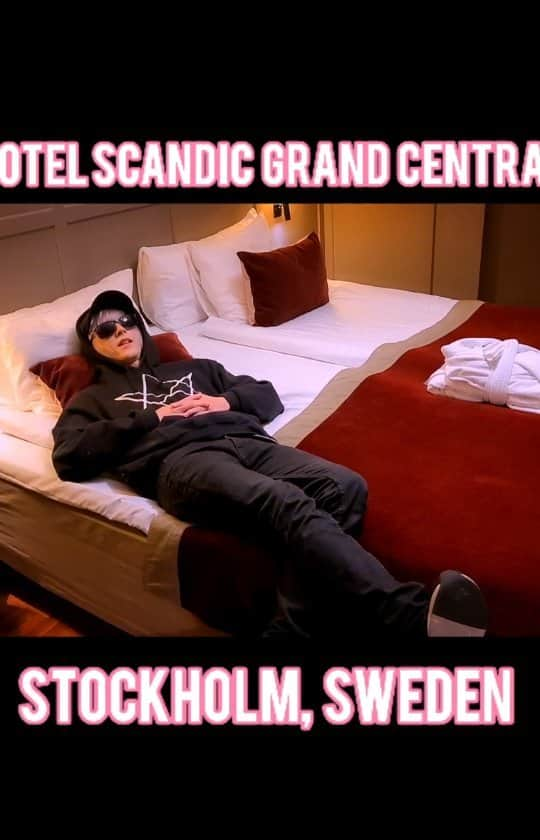 YOHIOのインスタグラム：「I had the privilege of staying at @scandicgrandcentral in Stockholm, Sweden. ⁣ ⁣ Thank you for the hospitality! ⁣ ⁣ If you ever visit Stockholm, I recommend this beautiful hotel located right in the centre of it all 🔥⁣ ⁣ #YOHIO #scandichotels #scandicgrandcentral #ad #hotellife #hotelliving #hotellifestyle」