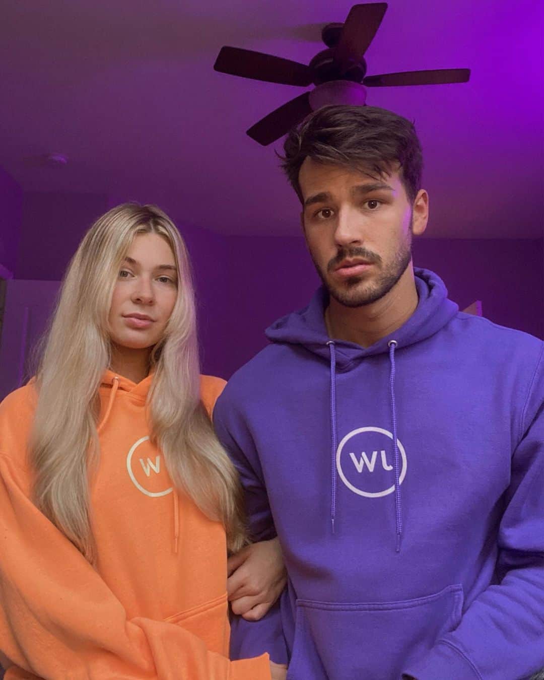 ジェイコブ・ホワイトサイズのインスタグラム：「imagine presaving (link in bio) and being automatically entered to win one of these unreleased hoodies 👀」