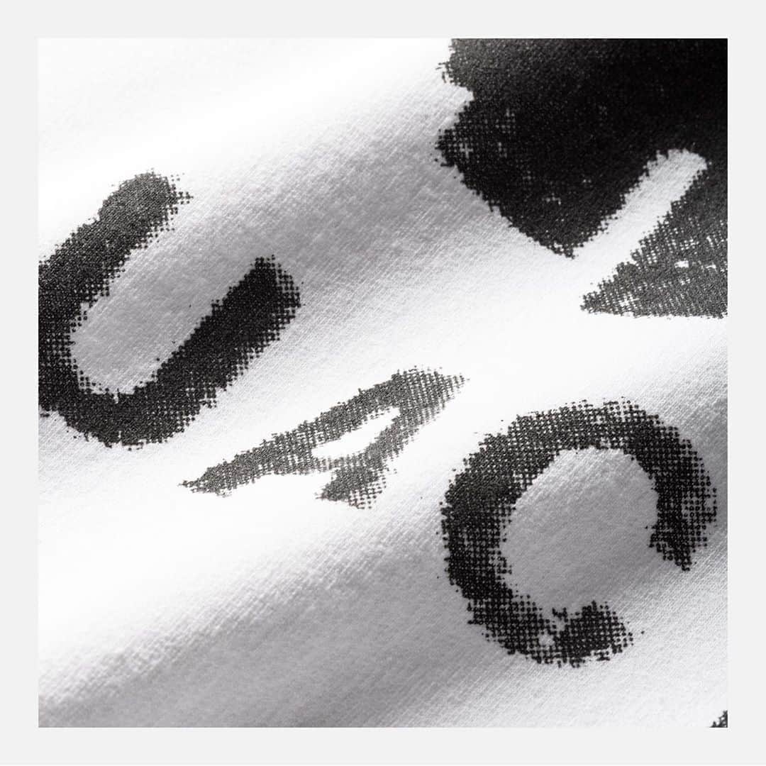 UNDFTDさんのインスタグラム写真 - (UNDFTDInstagram)「UACTP #001 Collection Drop 1.5  Introducing our Distressed Hoodie made with 50/50 brushback Canadian fleece allowing for greater movement and cool down.  Available Friday 9/25 at Undefeated.com」9月24日 8時05分 - undefeatedinc
