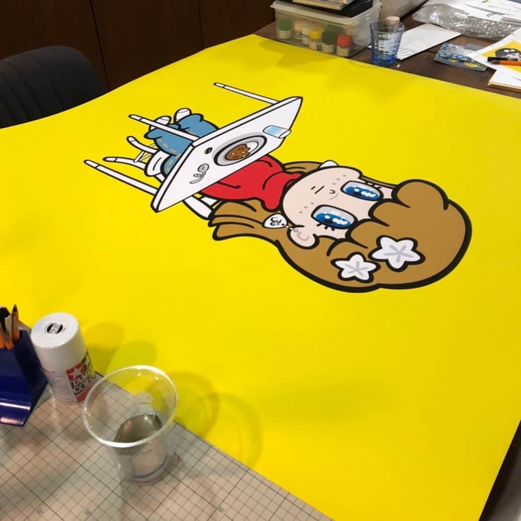 田中秀幸のインスタグラム：「展覧会用新作製作中#illustration #art #bustagroove #designertoys #design」