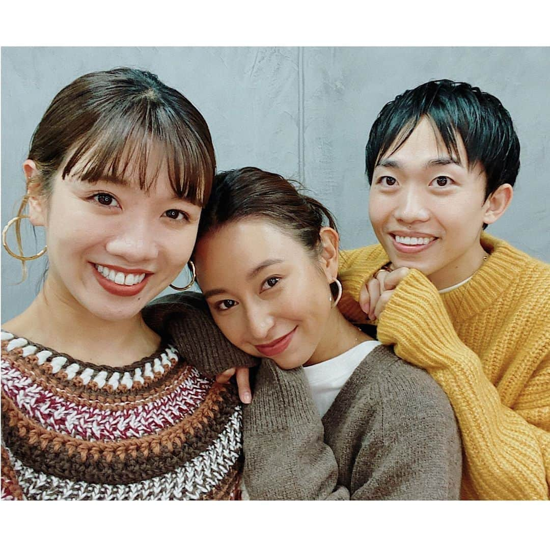 佐藤有里さんのインスタグラム写真 - (佐藤有里Instagram)「. 毎日楽しくてあっとゆー間💓 今日も3人でinsta LIVEしたので 良かったら @credona_official のIGTV見てくださいねっ😙 . . #チームクレドナ #まいめん」9月24日 18時58分 - yuri_212