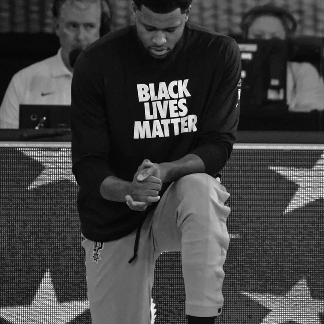 ルディ・ゲイのインスタグラム：「This is why we kneel」