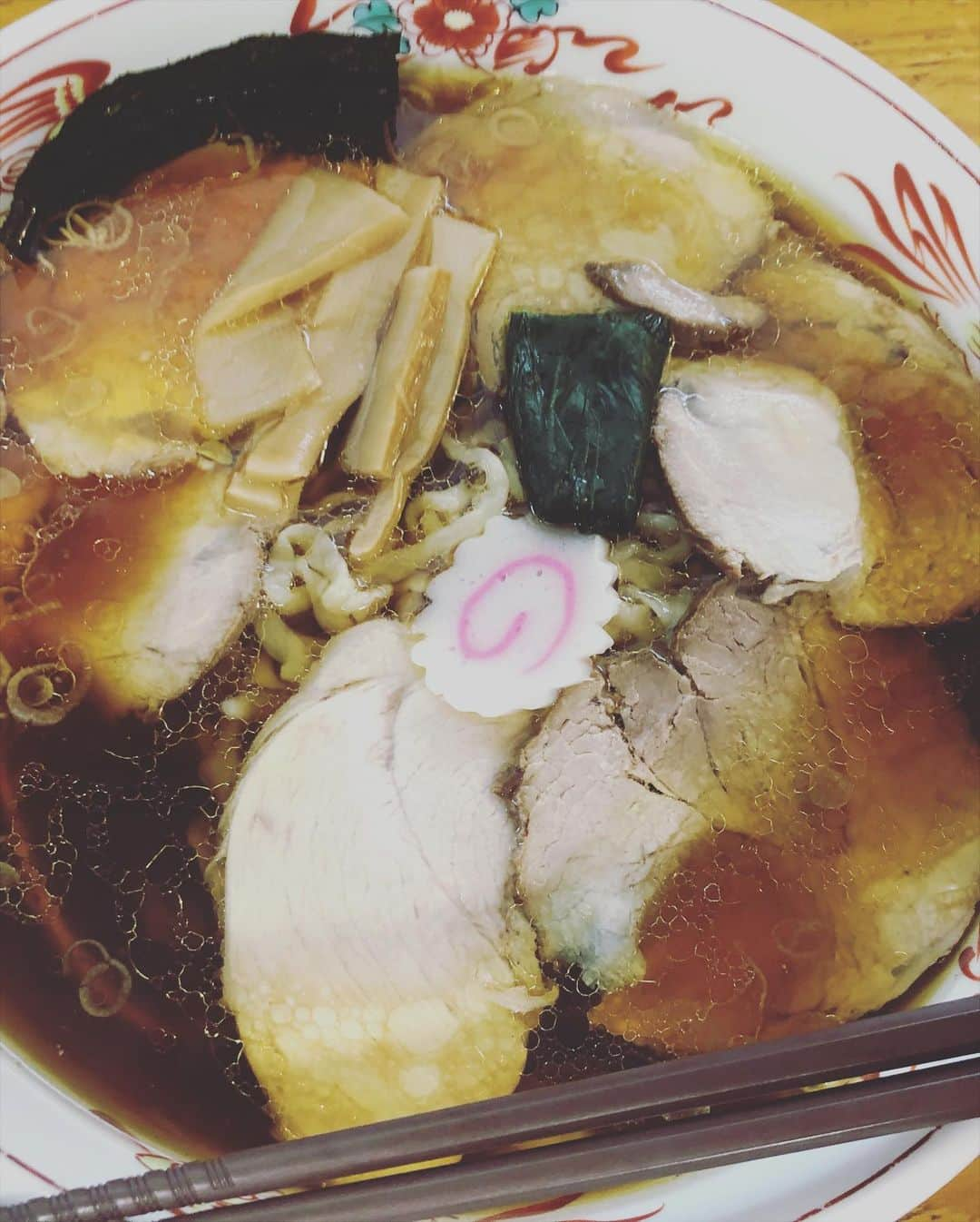 あばれる君さんのインスタグラム写真 - (あばれる君Instagram)「10時30分‼︎白河ラーメンのためにかっ飛ばして柏市へ‼︎美味しい〜😋😍😋😍😋✨関東でも白河ラーメンが味わえる喜びこれありがたいよ‼︎」9月24日 11時22分 - abarerukun