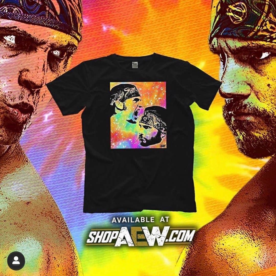 マット・ジャクソンのインスタグラム：「New t-shirt. ShopAEW.com」