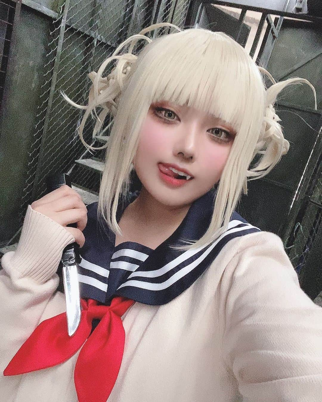 あまにさんのインスタグラム写真 - (あまにInstagram)「トガちゃん第2弾💉 ・ ・ ・ ・ #togahimiko #himikotoga #myheroacademia #myheroacademiacosplay #ヒロアカ #僕のヒーローアカデミア #コスプレ #cosplay #cosplayer #角色扮演 #cosplaygirl #トガヒミコ #cosplayersofinstagram #コスプレイヤーさんと繋がりたい」9月24日 12時14分 - amani_cos