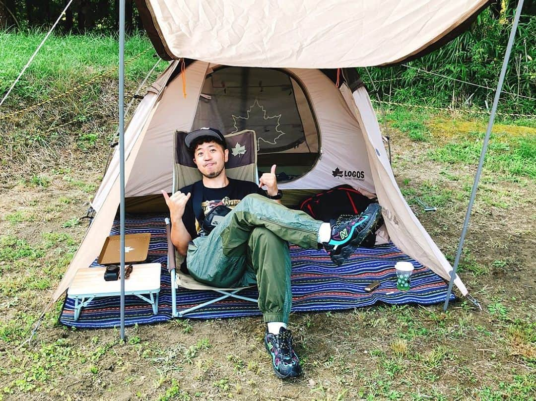 DEppaさんのインスタグラム写真 - (DEppaInstagram)「. . そう言えば . 新しい趣味を見つけたよ⛺️ . キャンプにドハマりしてますw . 夏の思ひ出📷🍉 . 目標はソロキャン🏕🔥 . #趣味 #キャンプ #Camp #ソロキャン #メシがめちゃくちゃ美味い #LOGOS #キャンプが好きな人多いよね〜 #オススメのキャンプ場 #オススメアイテム #このビギナーキャンパーに色々教えてくださいませ #すでに沼 #ギア沼 #ギア沼の恐ろしさよ笑」9月24日 13時00分 - deppa_shikuramen