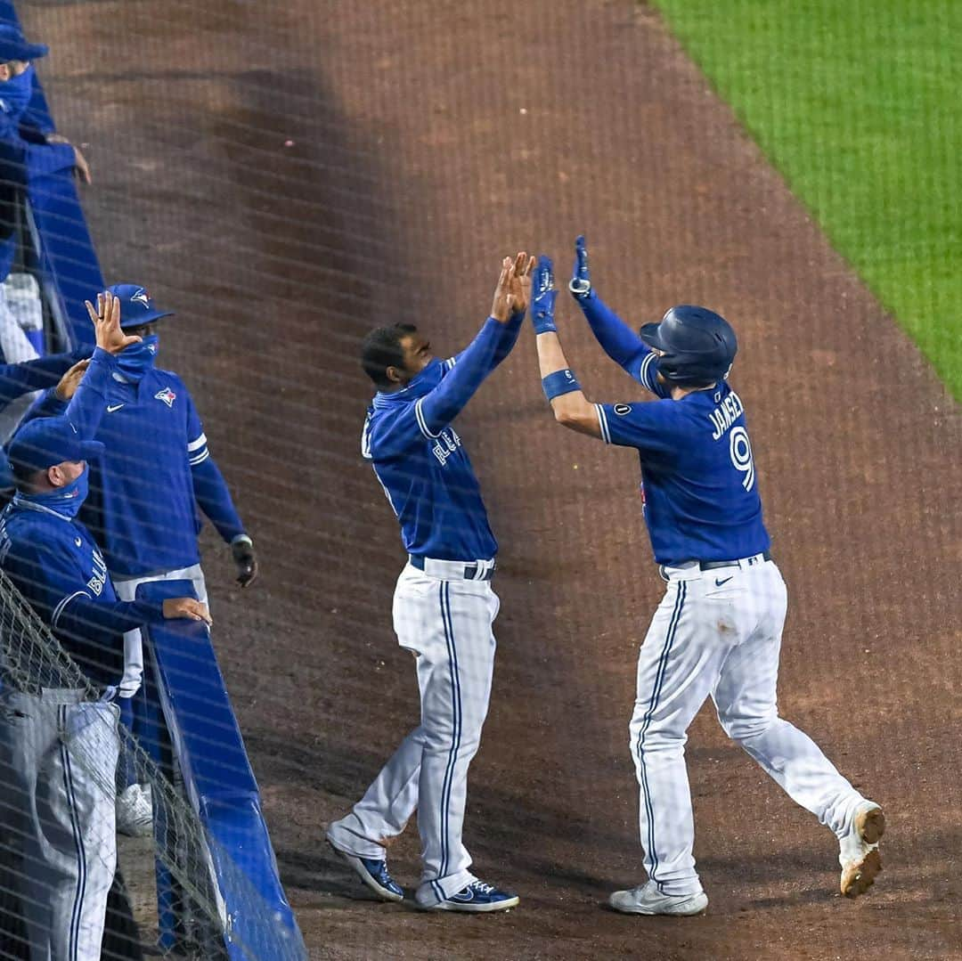 トロント・ブルージェイズさんのインスタグラム写真 - (トロント・ブルージェイズInstagram)「Jano was a SAVAGE in the box 😤 #WeAreBlueJays」9月24日 12時56分 - bluejays