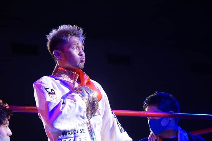 大沢文也のインスタグラム：「恩返ししたい人がたくさんいる。だけど1番は自分のために戦わなければいけない。  大沢文也、最終章です  思いは後ほどblogで書きます  #最終章 #kickboxing #キックボクシング」