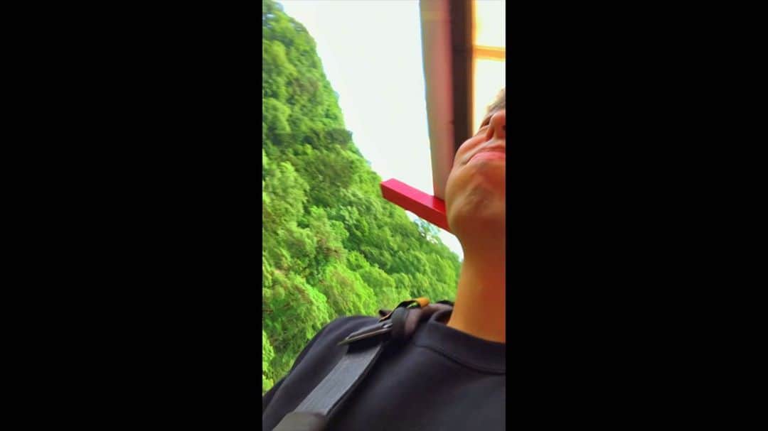 山川就史のインスタグラム：「【走馬灯】  #GoProJp #9for9shogo  #ig_japan #japanlife #tokyolife #hawaii #instajapan #jj #picoftheday #tbt #love #japan #tokyo #swag #instagood  #tflers #beautiful #funjaran #bungeejump」