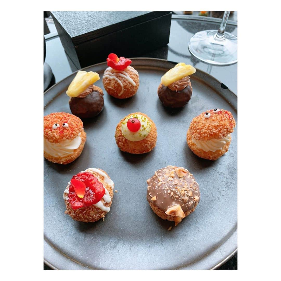 相沢礼子さんのインスタグラム写真 - (相沢礼子Instagram)「@aman  @aman_tokyo  #aman #afternoontea  #cute #design  #delicious  #beautiful   #アマン東京 #アフタヌーンティー 🧁 かわいくて美味しかった😆🙌」9月24日 15時54分 - reikoaizawa828