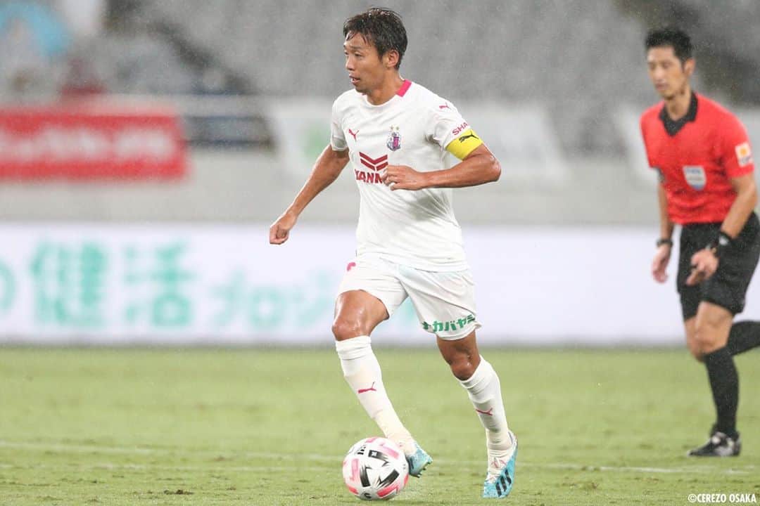 清武弘嗣のインスタグラム：「仕切り直す。 . #応援ありがとうございました #FC東京のサポーターの方々 #アウェイの選手にも拍手ありがとうございました」