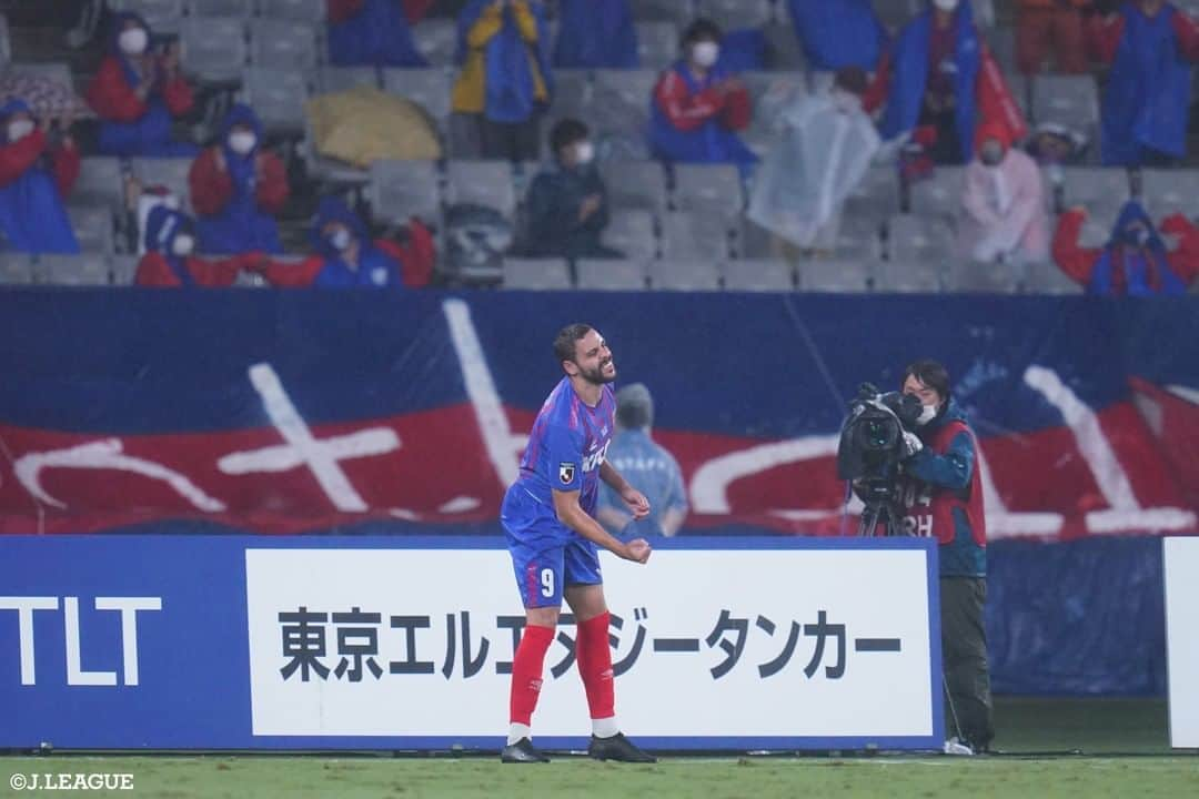 Ｊリーグさんのインスタグラム写真 - (ＪリーグInstagram)「Play Back JLEAGUE⚽️📸 ﻿ ﻿ #明治安田生命Ｊ１リーグ 第18節をプレイバック🔥﻿ ﻿ ﻿ #Ｊリーグ ﻿ #jleague﻿ ﻿ #柏レイソル #大谷秀和﻿ #ガンバ大阪 #山本悠樹 #福田湧矢﻿ #鹿島アントラーズ #ファンアラーノ﻿ #横浜Fマリノス #エリキ﻿ #FC東京 #ディエゴオリヴェイラ﻿ #サンフレッチェ広島 ﻿ #ドウグラスヴィエイラ #浅野雄也﻿ #浦和レッズ #興梠慎三 #レオナルド﻿ #ヴィッセル神戸 #古橋亨梧﻿ #川崎フロンターレ #旗手怜央 #小林悠﻿ ﻿ #soccer ﻿ #soccerphotography﻿ #soccerplayer」9月24日 17時00分 - jleaguejp