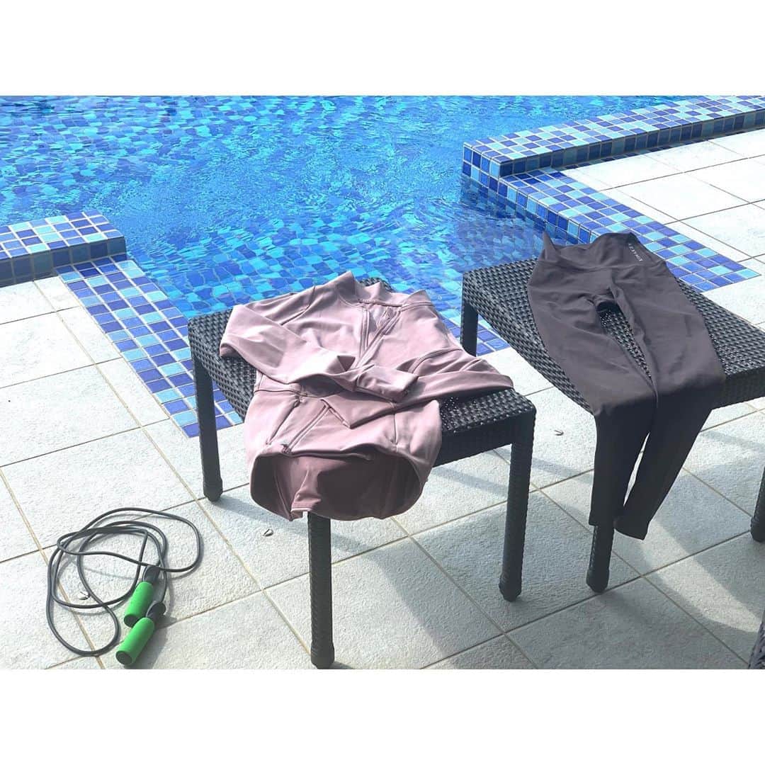 崎山一葉のグルメインスタ