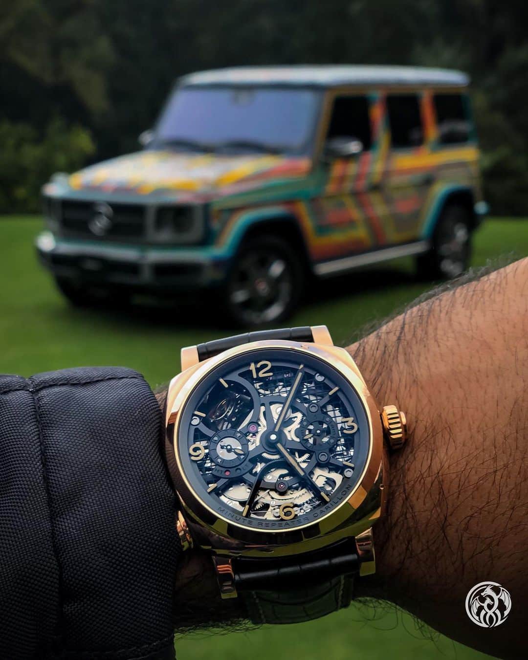 パネライのインスタグラム：「It’s just a @mercedesbenz and @panerai type of day for my buddy @watch_gk in Mexico.  Oh and not just any #Panerai, but the #PAM600 Tourbillon Minute Repeater seen here with a gold case. 😍」