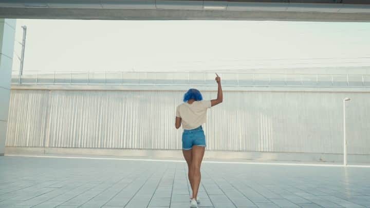 Fuse ODGのインスタグラム：「Drop a 🔥 in the comments below if you're ready to WIN with us on this one...  Song OUT MIDNIGHT...Cypher video OUT TOMORROW 6PM 💥💥💥💥  Fuse ODG x @itztiffanymusic   📽: @ppv365  #Winning #TINA」