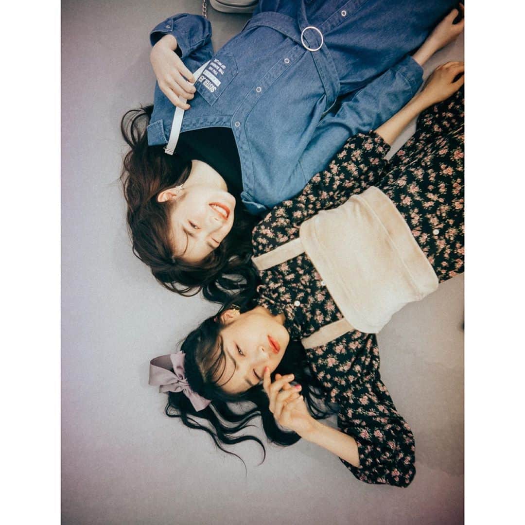 ニコ☆プチのインスタグラム：「﻿ ﻿ 可愛すぎ、おしゃれすぎで﻿ 早くみんなに見せたかった写真📸﻿ ﻿ ﻿ ﻿ この企画、控えてる可愛い写真たくさんあるからまたあげるね😋﻿ ﻿ ﻿ ﻿ #ニコプチ﻿ #中山あやか﻿ #葛西杏也菜」