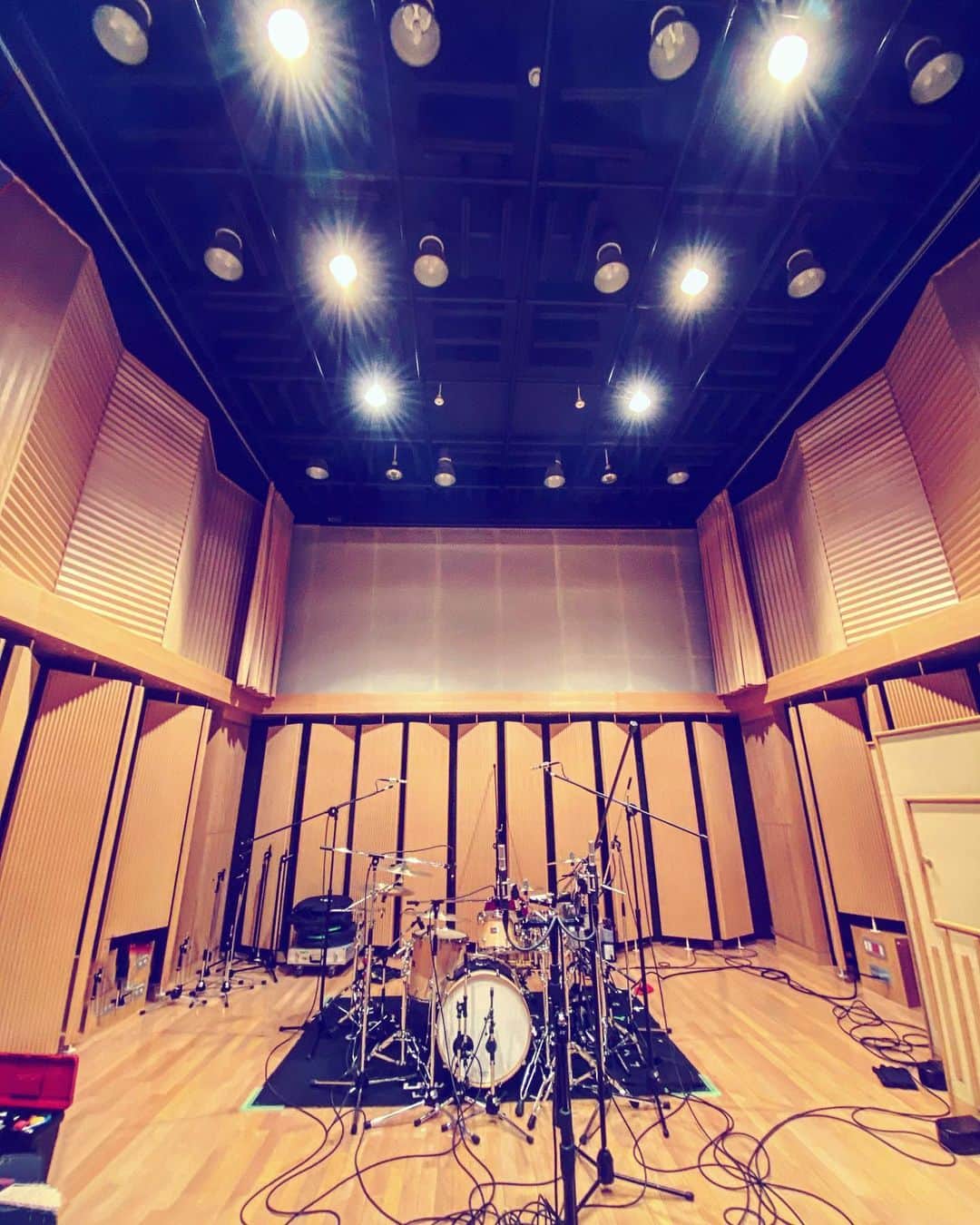 クボタマサヒコのインスタグラム：「Rec-Day 1. 初めましてのスタジオめちゃ楽しい」
