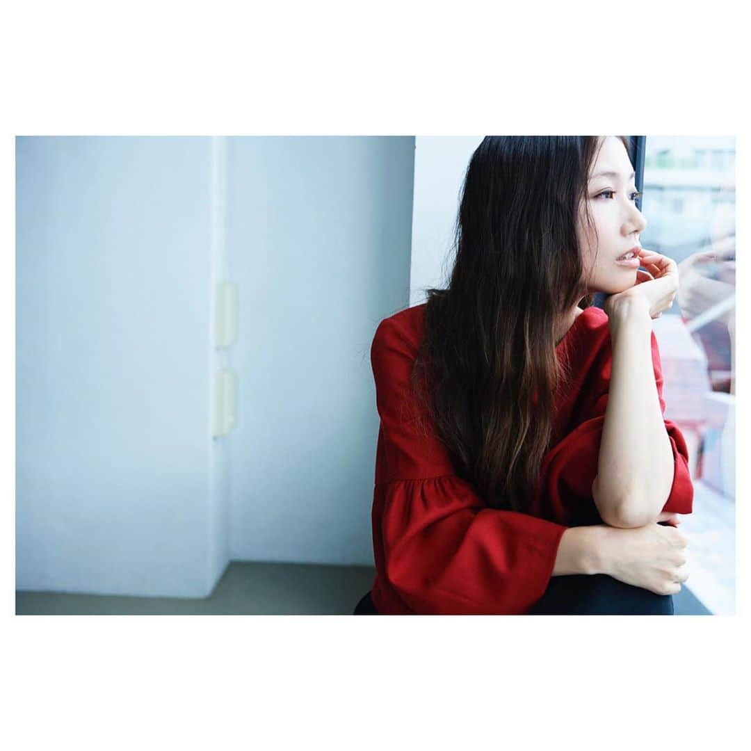 大塚愛さんのインスタグラム写真 - (大塚愛Instagram)「いつかのロン毛。  AIO　#longhair  #hairstyle  #japanese」9月24日 20時17分 - aiotsuka_official