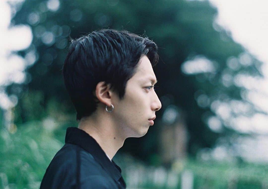 大原海輝のインスタグラム：「青。」