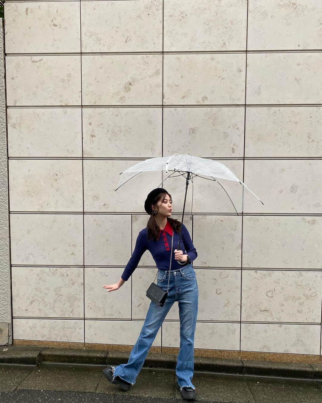 中野恵那さんのインスタグラム写真 - (中野恵那Instagram)「雨が続いてますね、☔︎ みなさんはどうお過ごしですか？  こちらは本日の私服です。 マネージャーさんに 撮ってもらいました☺︎ 珍しくツインテールにベレー帽なんか被っちゃって🙂✌︎」9月24日 20時45分 - nakano.ena