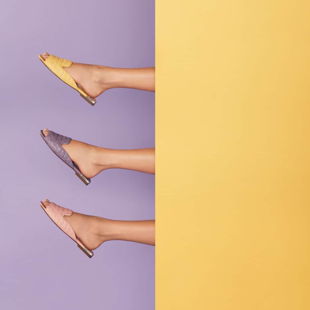 Schutzのインスタグラム：「THREE OPTIONS, ONE CRUSH - SCHUTZ FUN FLATS ❤️ #newin #schutzcandy #schutzfunflats」