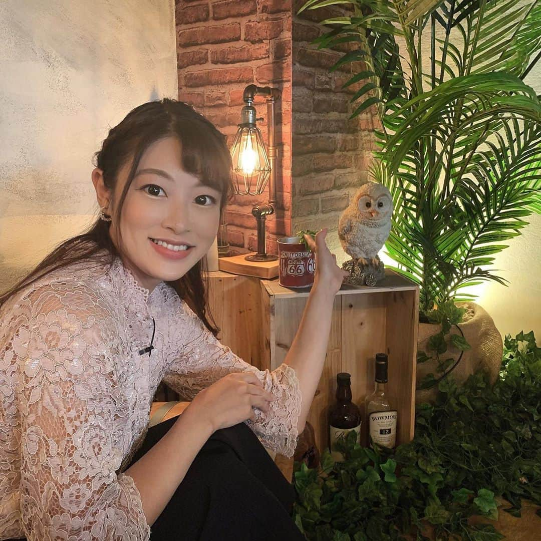 小宮山瑞季さんのインスタグラム写真 - (小宮山瑞季Instagram)「すっごくオシャレな雰囲気のお店発見！ 長野市権堂にあるイタリアンバルなのですが、肉料理やパスタなどのメニューの他に、なんとなんと500円のカレーが！💰💫 今週のこれダネッ！では、500円、 ワンコイングルメを大特集💓💞 食欲の秋、お得にお腹いっぱいになりましょう👍❤(笑) ・ #土曜はこれダネッ #ワンコイングルメ #長野市 #長野 #nagano #長野市グルメ #長野市権堂 #500円 #カレー #curry #ほかにも #安曇野市 #azumino #飯田市 #iida もあります #信州に泊まろう のコーナーも #雰囲気いいね #落ち着く #土曜日 #Saturday #ふるさとエール #3時間 #生放送 #ぜひご覧下さい #長野放送 #アナウンサー #小宮山瑞季」9月24日 21時01分 - komiyama_mizuki