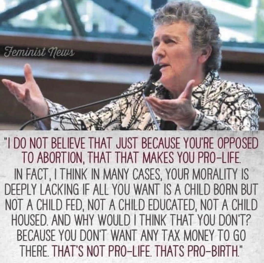 レイ・アレンのインスタグラム：「That same energy that some of you have for fighting against abortion, let’s keep that same energy for children and programs in place to help families and their kids succeed.  Otherwise, you are just pro-birth and not pro-life. I care about our children and what happens to them. The question is, why is trump so hard pressed to get rid of planned parenthood if they are trying to get rid of abortion? You don’t want people to get abortions, yet you don’t want the people who can’t afford to have the child to be able to afford to have the child 🤔 We need people in office that are gonna fight for everyone, not just people that like them! If this post bothers you I guess we know where you stand! I’m all for civil conversations but the minute I see the name calling and the disrespect, consider yourself #mutomboed! #plannedparenthood #votethemout2020 #vote #enoughisenough #yourejustprobirth #noiwillnotshutup #thetimeisnow #exerciseyourrighttovote #useyourvoice #sorryifyourebutthurt #bluewave2020 #educateourchildren #fundourpublicschools #fundourprograms #feedourchildren #womensrights」